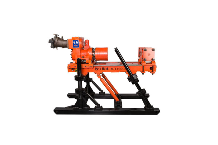 全<a href=/Hydraulic-rig.html target='_blank'>液壓鉆機(jī)</a>主機(jī)